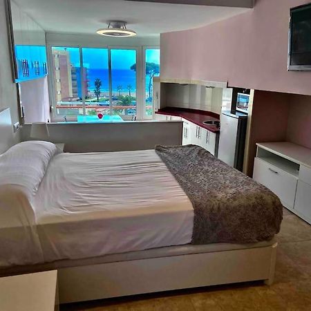 Апартаменти Estudio Con Vistas Al Mar Ла-Пінеда Екстер'єр фото